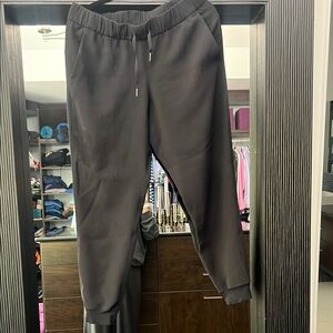 Lulu women’s Black Jogger Pants